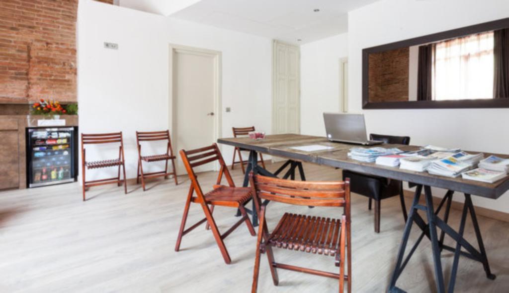 Hotel apartamentowy Bcnstop Parc Gueell 3*