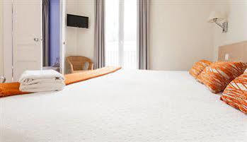 Hotel apartamentowy Bcnstop Parc Gueell