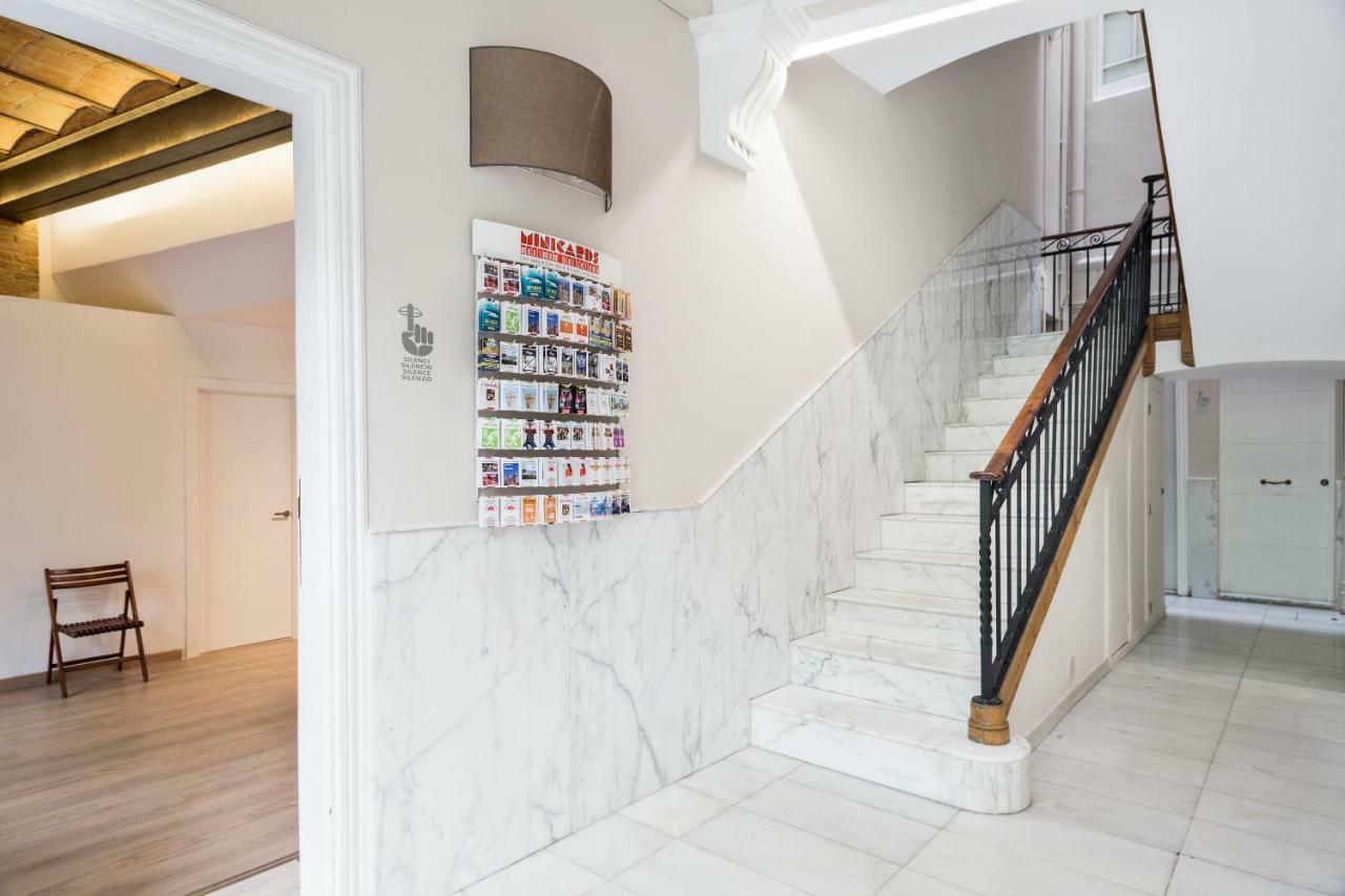 Hotel apartamentowy Bcnstop Parc Gueell
